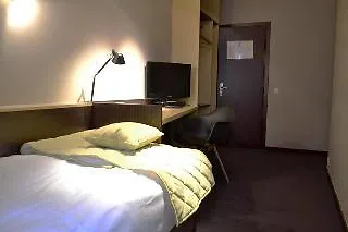 9Hotel Chelton Bruselas 3*,  Bélgica