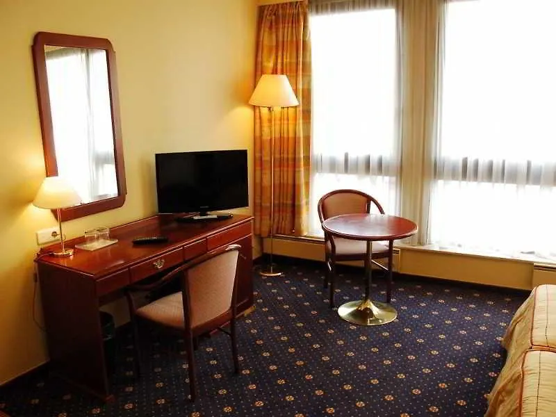 9Hotel Chelton Bruselas Bélgica