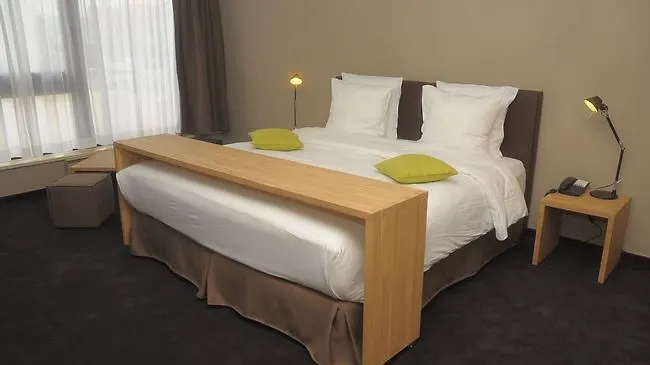 *** Hotel 9Hotel Chelton Brussels Belgium